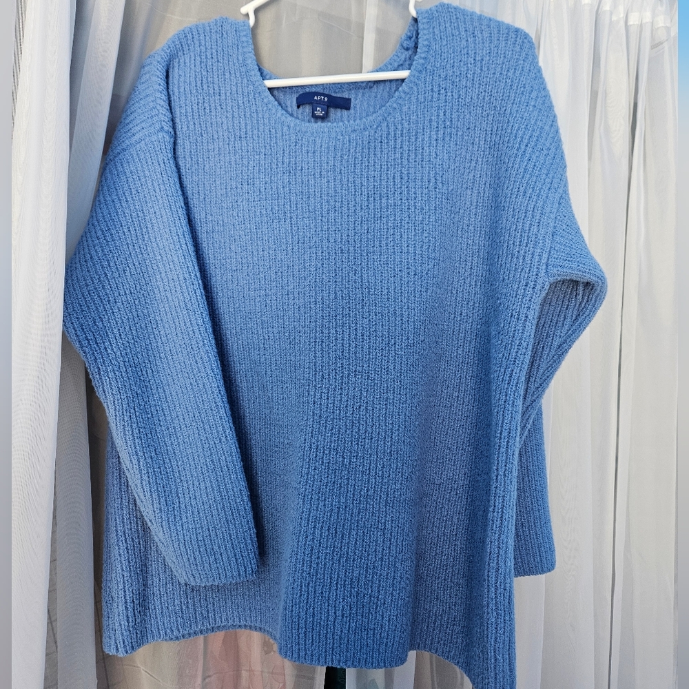 Cozy blue apt9 sweater